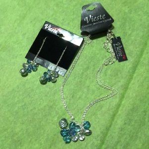 Nice New Set earrings & Necklace